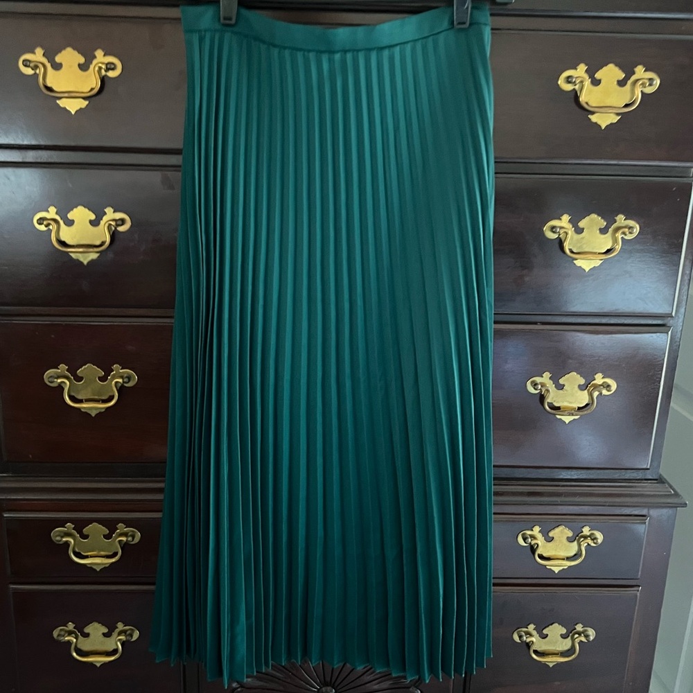 Elegant Green Pleated Skirt NWT J.Crew Emerald XS 2